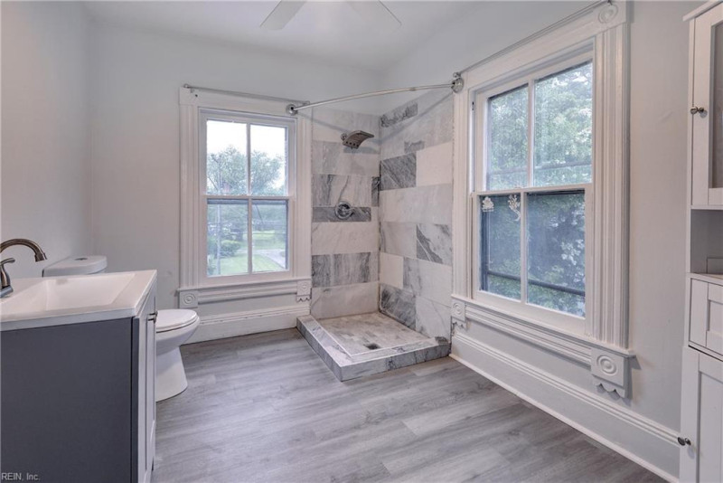 Photo 22 of 37 residential for sale in Hampton virginia