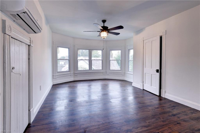 Photo 25 of 37 residential for sale in Hampton virginia