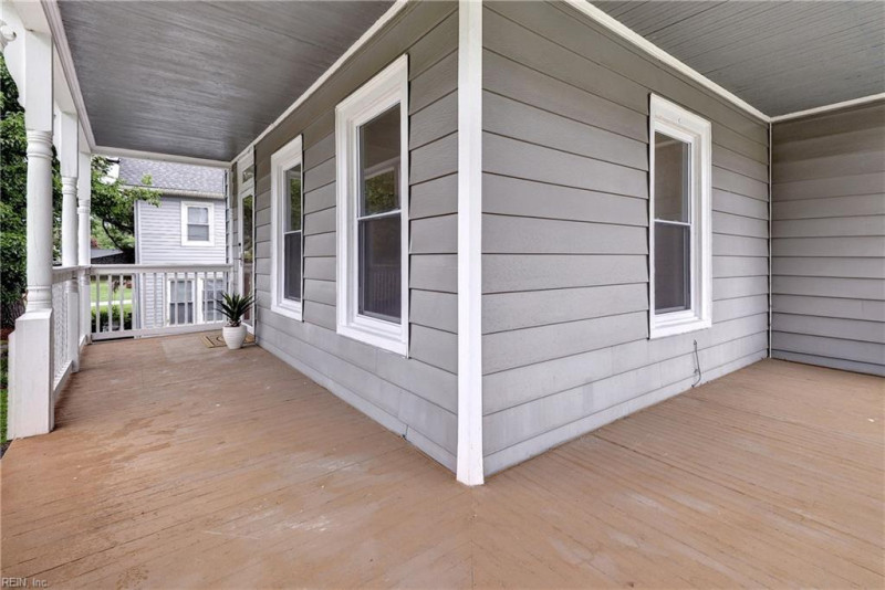 Photo 28 of 37 residential for sale in Hampton virginia