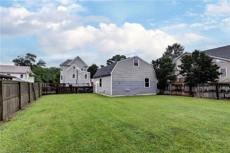 Photo 33 of 37 residential for sale in Hampton virginia