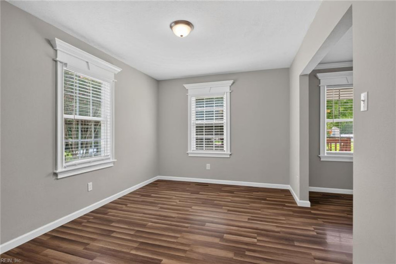 Photo 14 of 50 residential for sale in Portsmouth virginia Photo 14 of 50 residential for sale in Portsmouth virginia