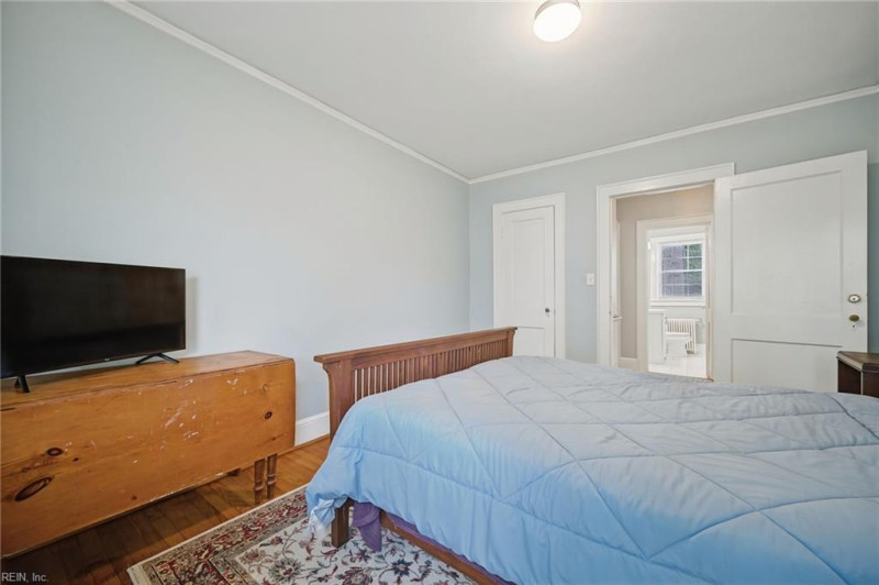 Photo 20 of 40 residential for sale in Norfolk virginia
