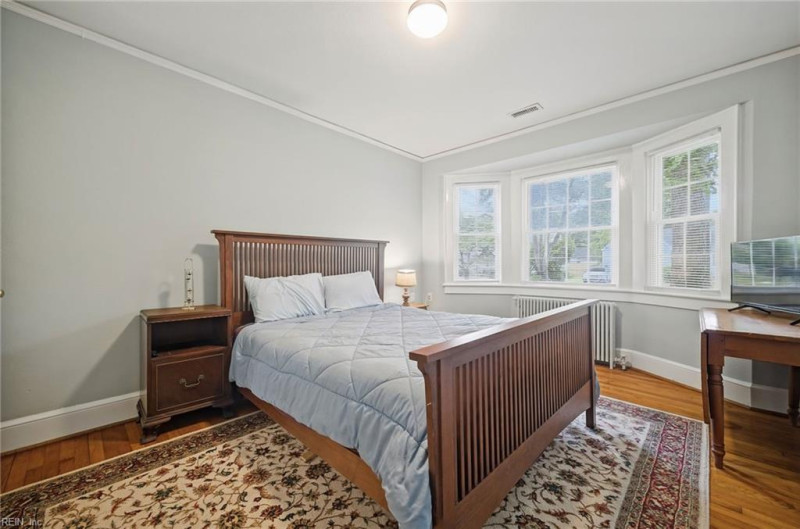 Photo 22 of 40 residential for sale in Norfolk virginia