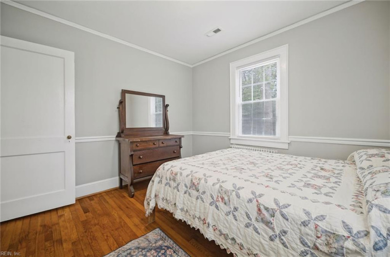 Photo 26 of 40 residential for sale in Norfolk virginia