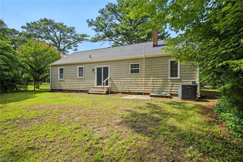 Photo 30 of 40 residential for sale in Norfolk virginia