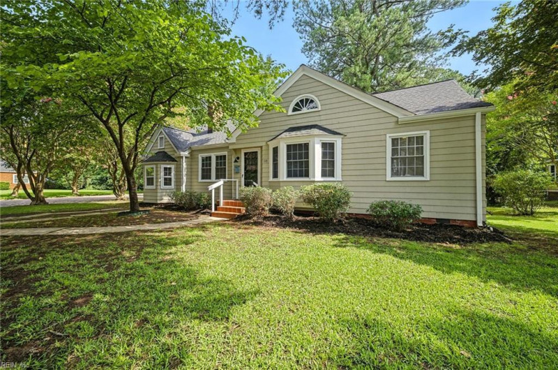 Photo 34 of 40 residential for sale in Norfolk virginia
