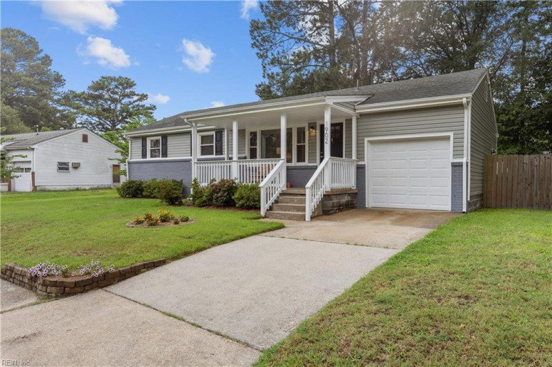 Photo 21 of 25 residential for sale in Portsmouth virginia
