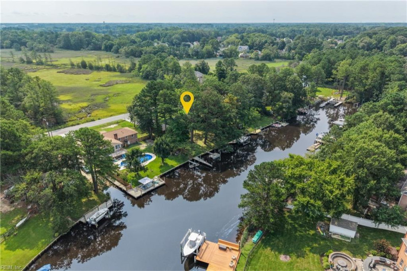 Photo 13 of 20 residential for sale in Chesapeake virginia Photo 13 of 20 residential for sale in Chesapeake virginia