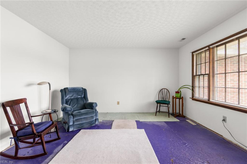 Photo 21 of 46 residential for sale in Chesapeake virginia