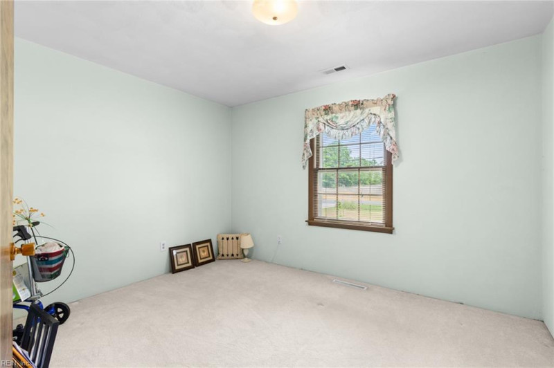 Photo 38 of 46 residential for sale in Chesapeake virginia