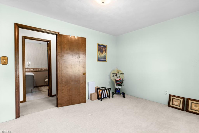 Photo 39 of 46 residential for sale in Chesapeake virginia