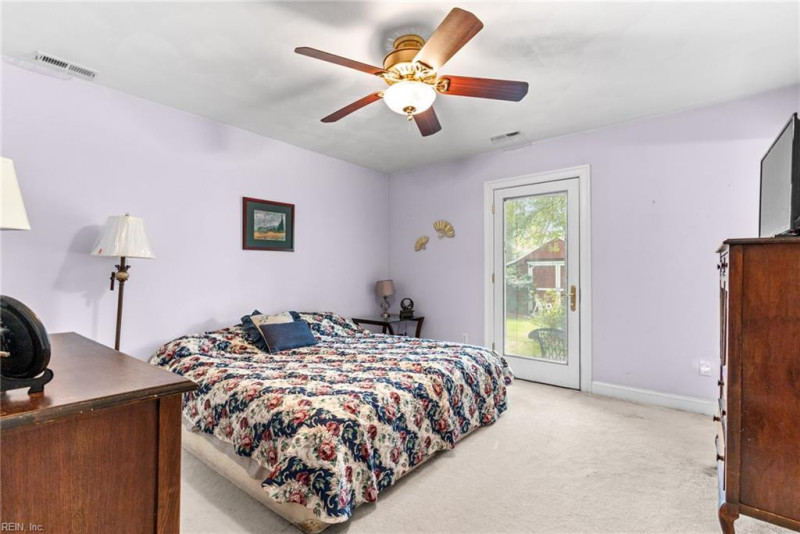 Photo 42 of 46 residential for sale in Chesapeake virginia