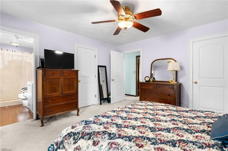 Photo 43 of 46 residential for sale in Chesapeake virginia