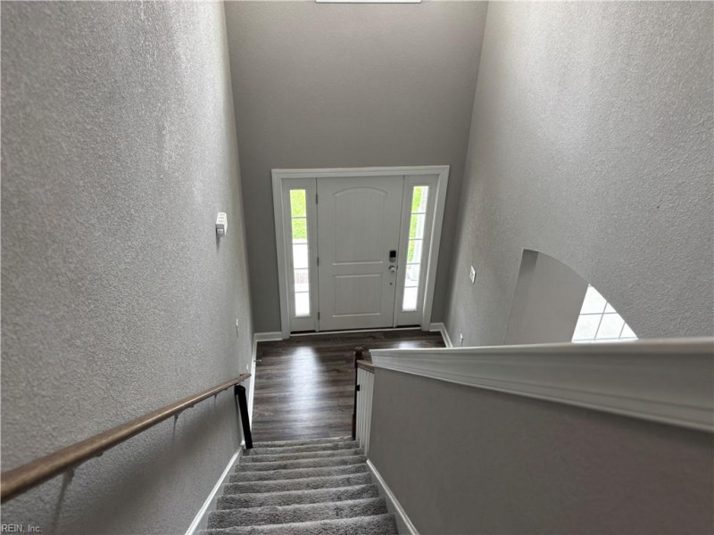 Photo 14 of 37 residential for sale in Portsmouth virginia