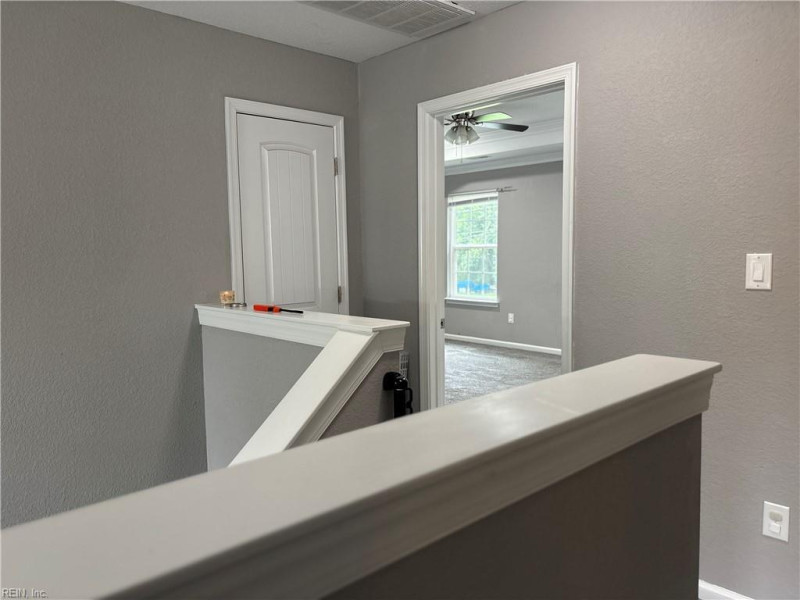 Photo 15 of 37 residential for sale in Portsmouth virginia