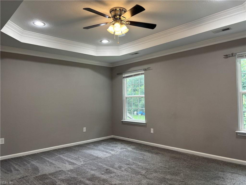Photo 16 of 37 residential for sale in Portsmouth virginia