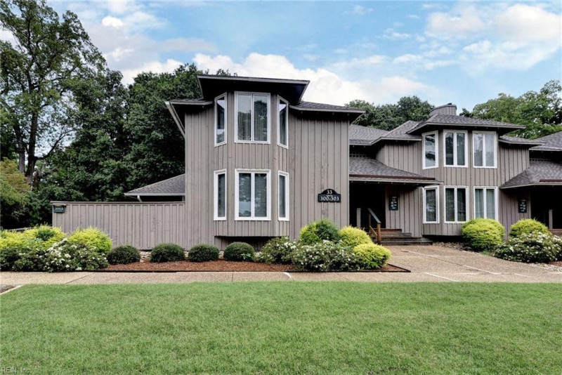Photo 1 of 27 residential for sale in James City County virginia