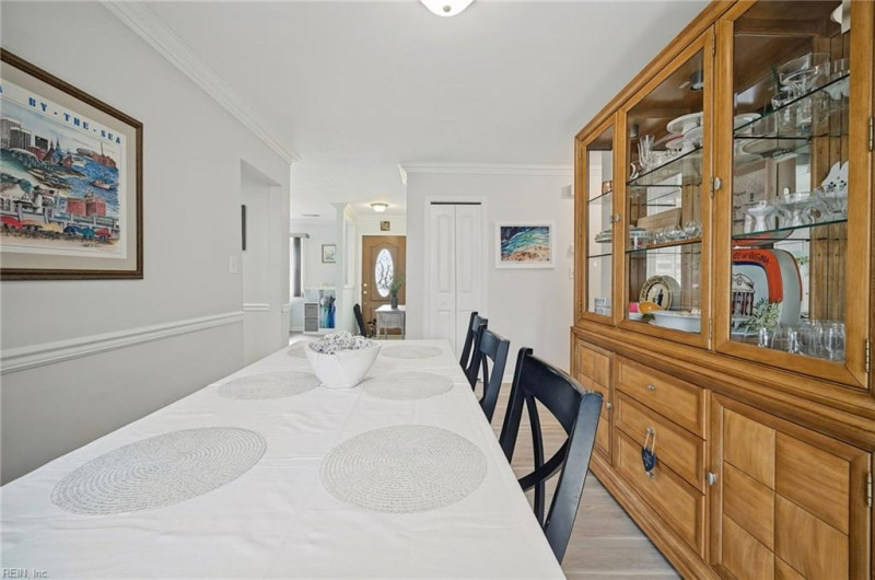 Photo 13 of 40 residential for sale in Virginia Beach virginia