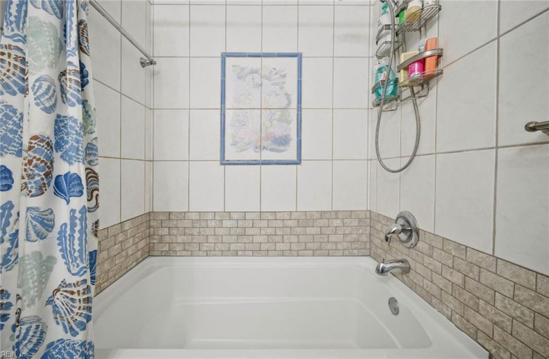 Photo 29 of 40 residential for sale in Virginia Beach virginia