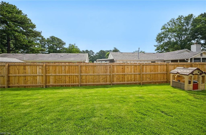 Photo 36 of 40 residential for sale in Virginia Beach virginia