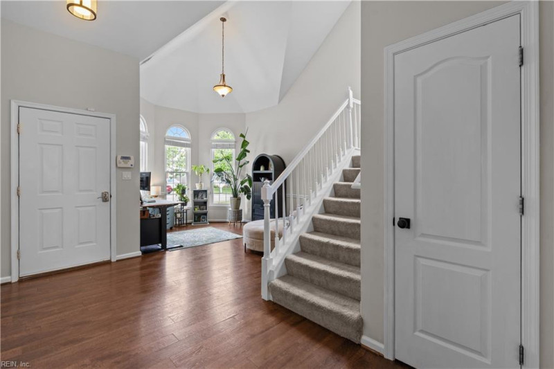 Photo 8 of 35 residential for sale in Virginia Beach virginia
