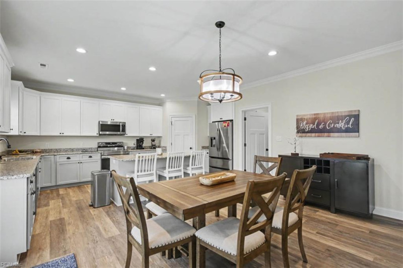 Photo 10 of 36 residential for sale in Suffolk virginia