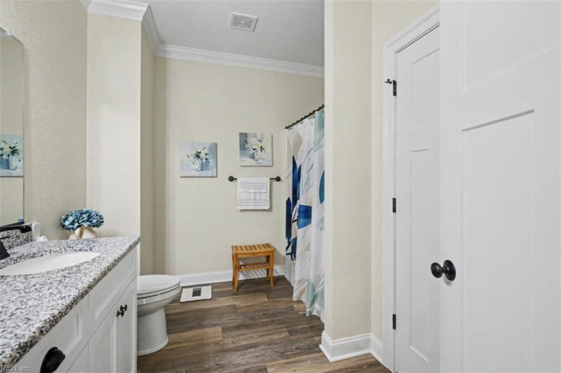 Photo 24 of 36 residential for sale in Suffolk virginia