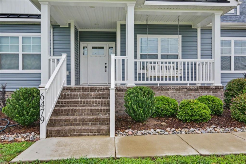 Photo 4 of 36 residential for sale in Suffolk virginia