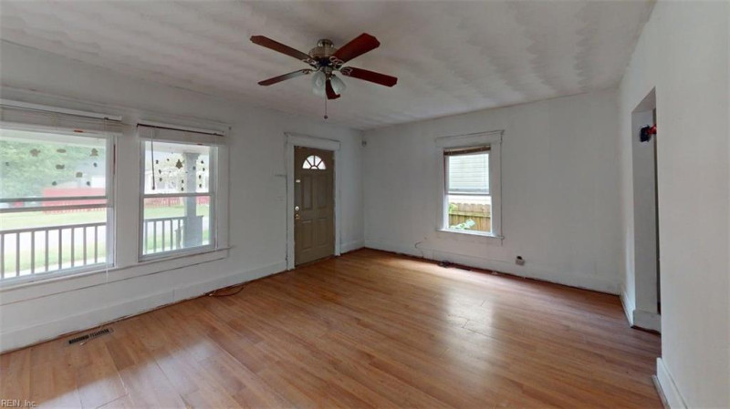 Photo 32 of 45 residential for sale in Norfolk virginia