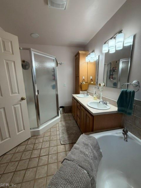 Photo 26 of 40 residential for sale in Hampton virginia