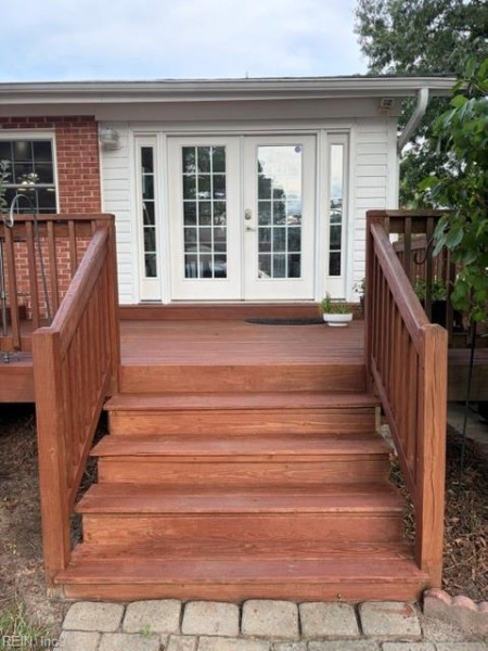 Photo 32 of 40 residential for sale in Hampton virginia