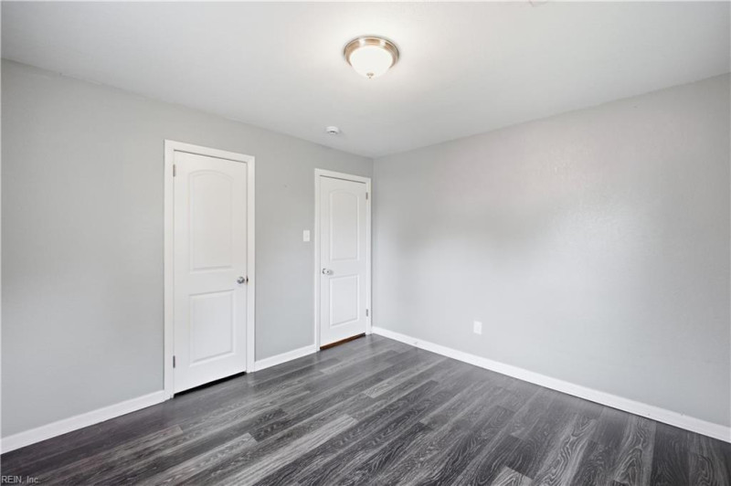 Photo 12 of 22 residential for sale in Norfolk virginia