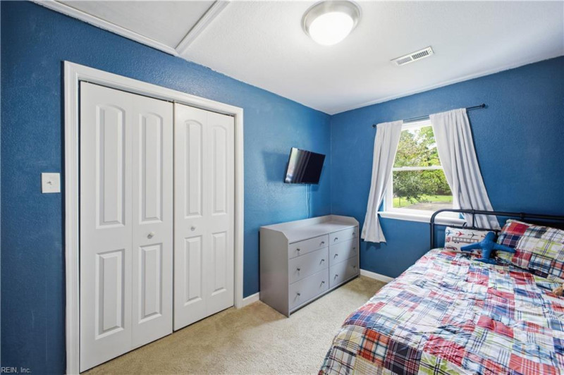 Photo 14 of 22 residential for sale in Norfolk virginia