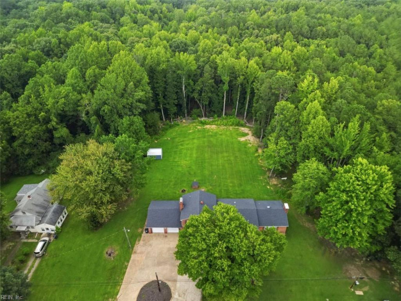 Photo 7 of 44 residential for sale in New Kent County virginia Photo 7 of 44 residential for sale in New Kent County virginia