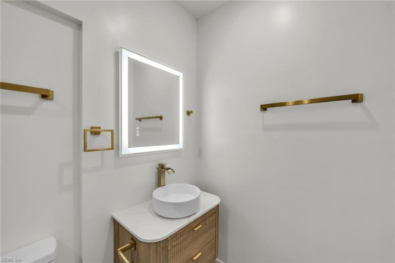Photo 15 of 18 residential for sale in Chesapeake virginia Photo 15 of 18 residential for sale in Chesapeake virginia