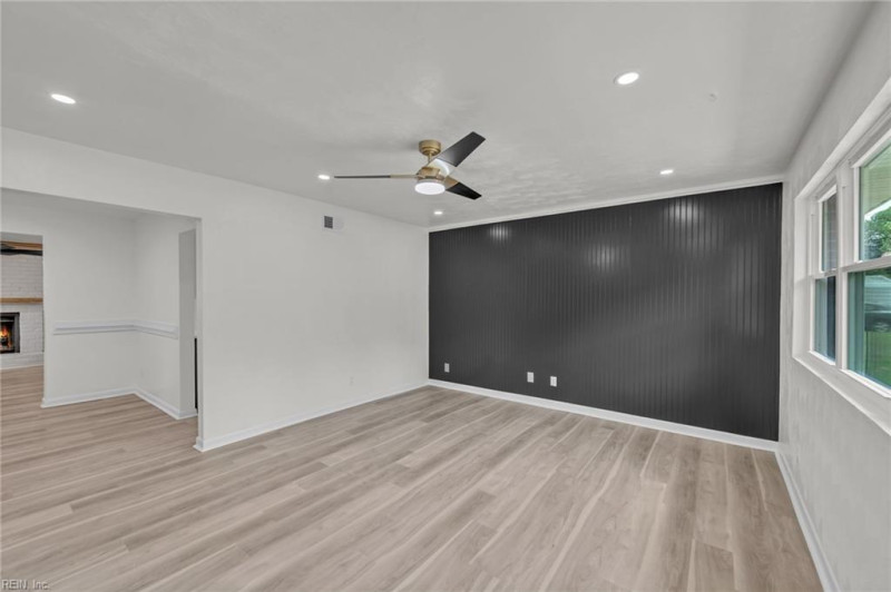 Photo 3 of 18 residential for sale in Chesapeake virginia Photo 3 of 18 residential for sale in Chesapeake virginia