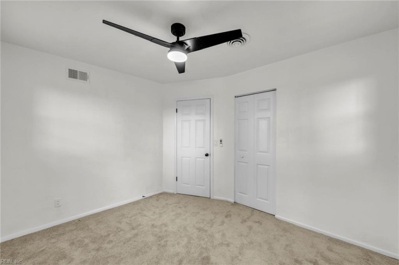 Photo 9 of 18 residential for sale in Chesapeake virginia Photo 9 of 18 residential for sale in Chesapeake virginia