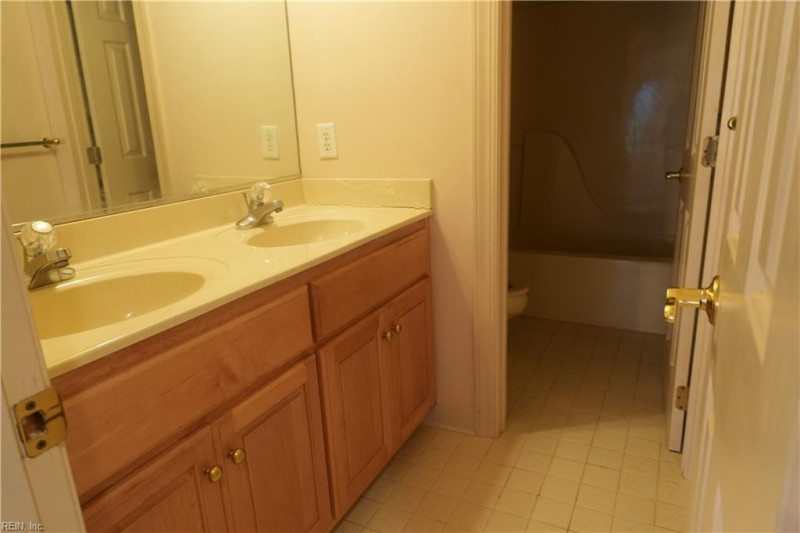 Photo 22 of 41 residential for sale in Hampton virginia