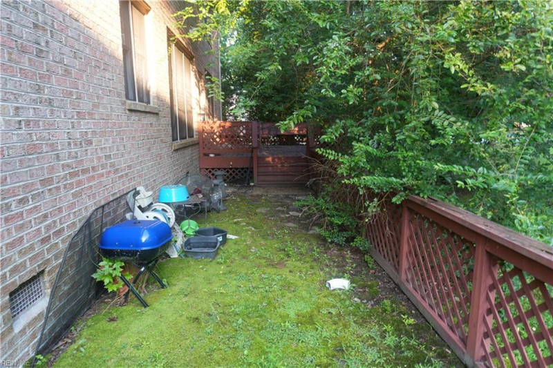 Photo 31 of 41 residential for sale in Hampton virginia