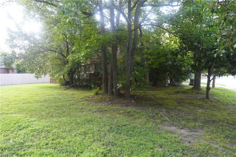 Photo 39 of 41 residential for sale in Hampton virginia
