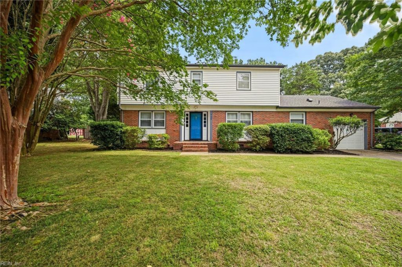 Photo 1 of 39 residential for sale in Virginia Beach virginia