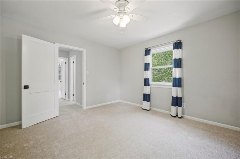 Photo 24 of 39 residential for sale in Virginia Beach virginia