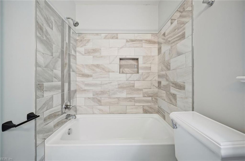 Photo 27 of 39 residential for sale in Virginia Beach virginia