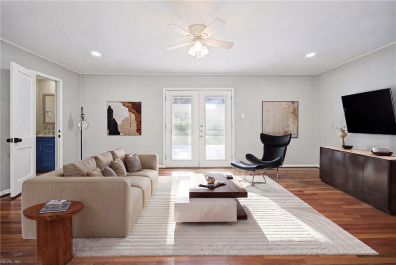 Photo 6 of 39 residential for sale in Virginia Beach virginia