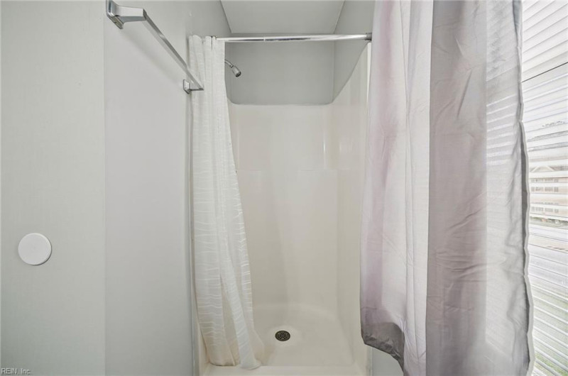Photo 25 of 40 residential for sale in Chesapeake virginia Photo 25 of 40 residential for sale in Chesapeake virginia