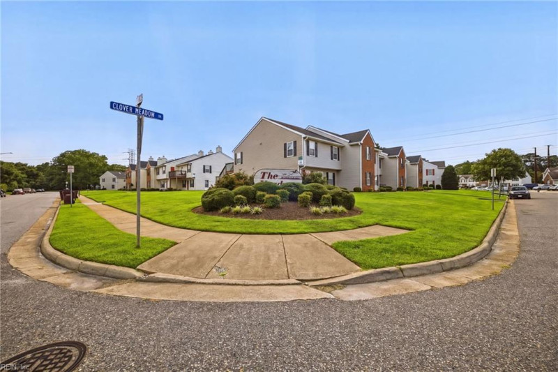 Photo 30 of 40 residential for sale in Chesapeake virginia Photo 30 of 40 residential for sale in Chesapeake virginia