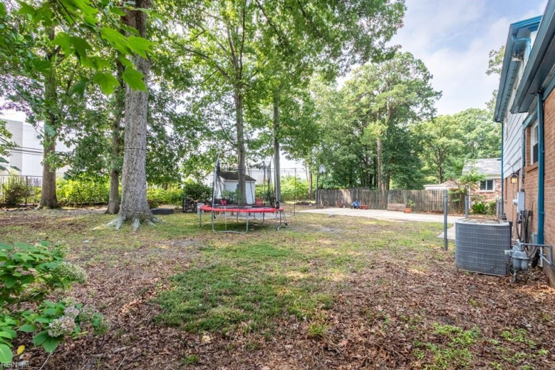 Photo 12 of 44 residential for sale in Hampton virginia Photo 12 of 44 residential for sale in Hampton virginia