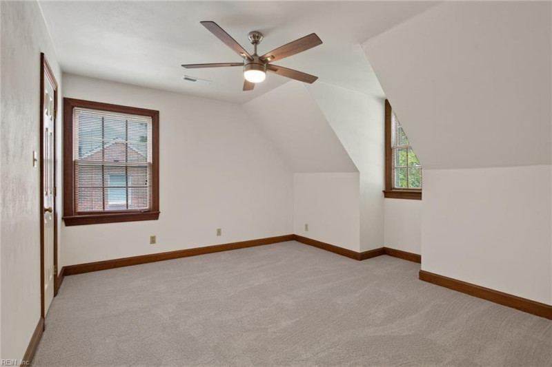 Photo 26 of 45 residential for sale in Chesapeake virginia