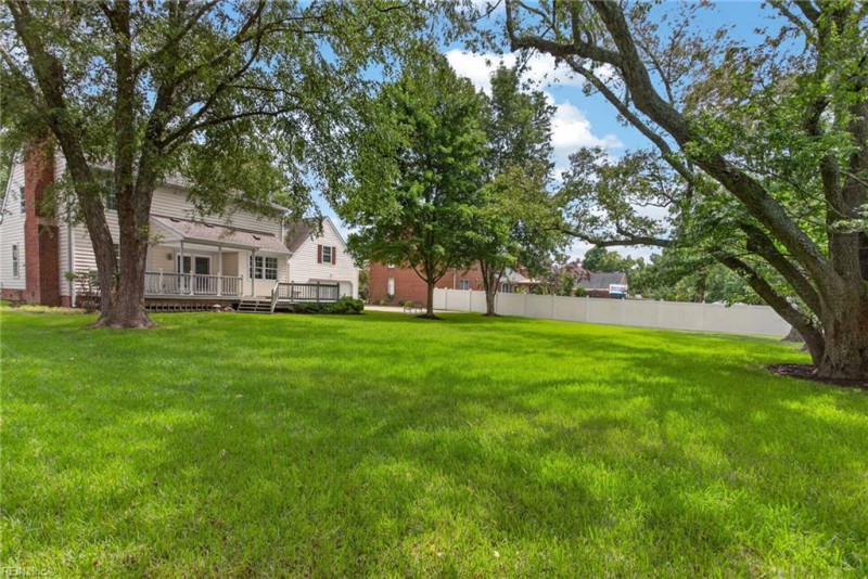 Photo 35 of 45 residential for sale in Chesapeake virginia