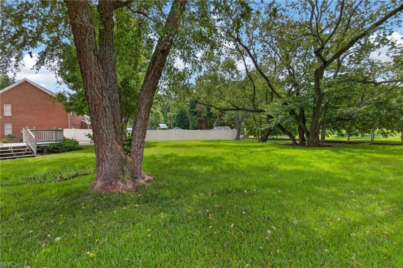 Photo 36 of 45 residential for sale in Chesapeake virginia